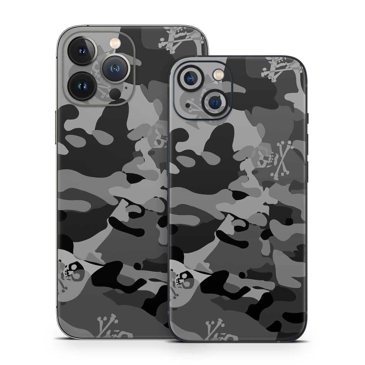 SOFLETE Black Multicam - Apple iPhone 13 Skin