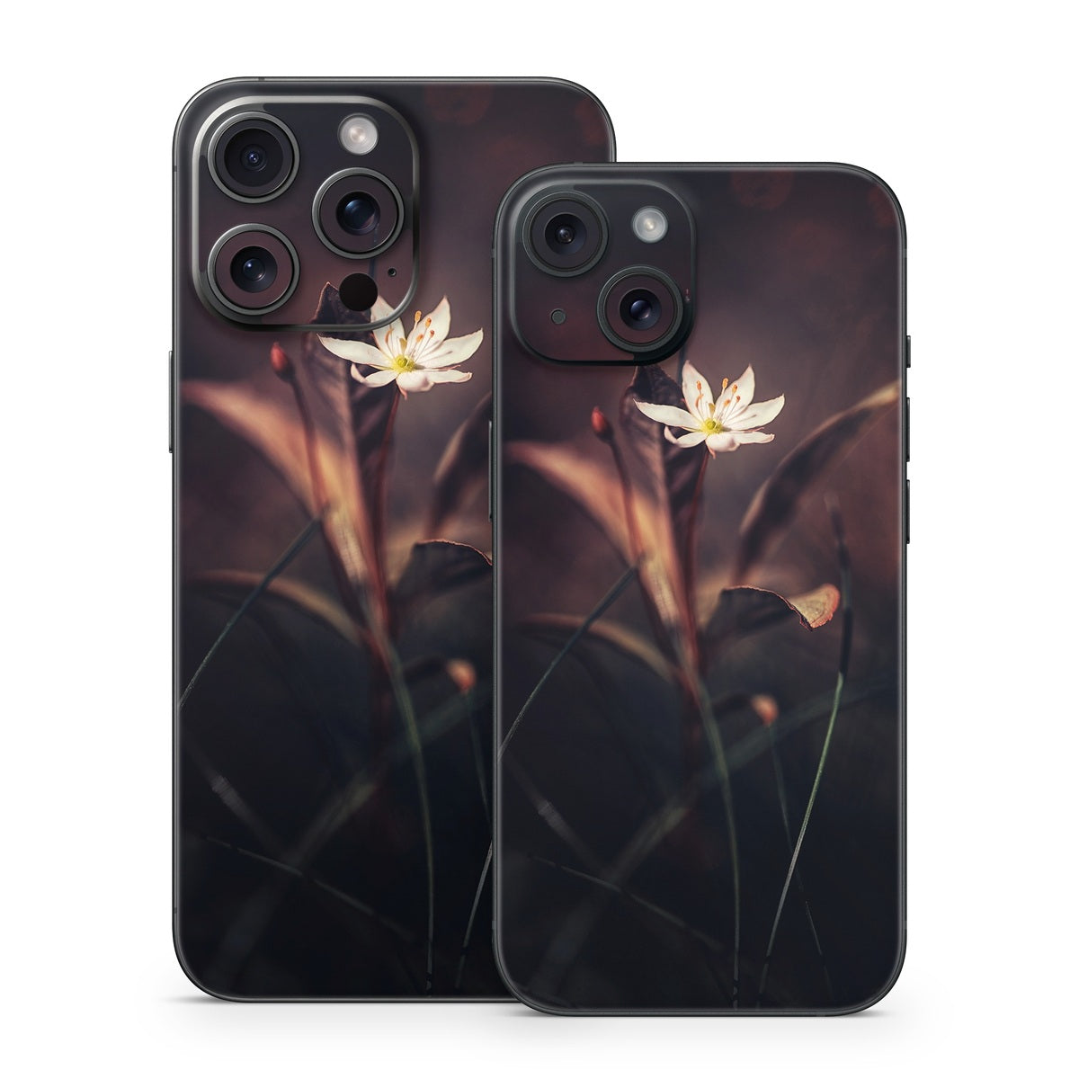 Delicate Bloom - Apple iPhone 15 Skin