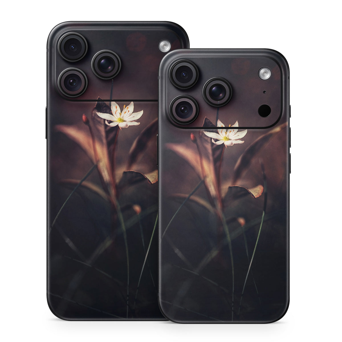 Delicate Bloom - Apple iPhone 18 Skin