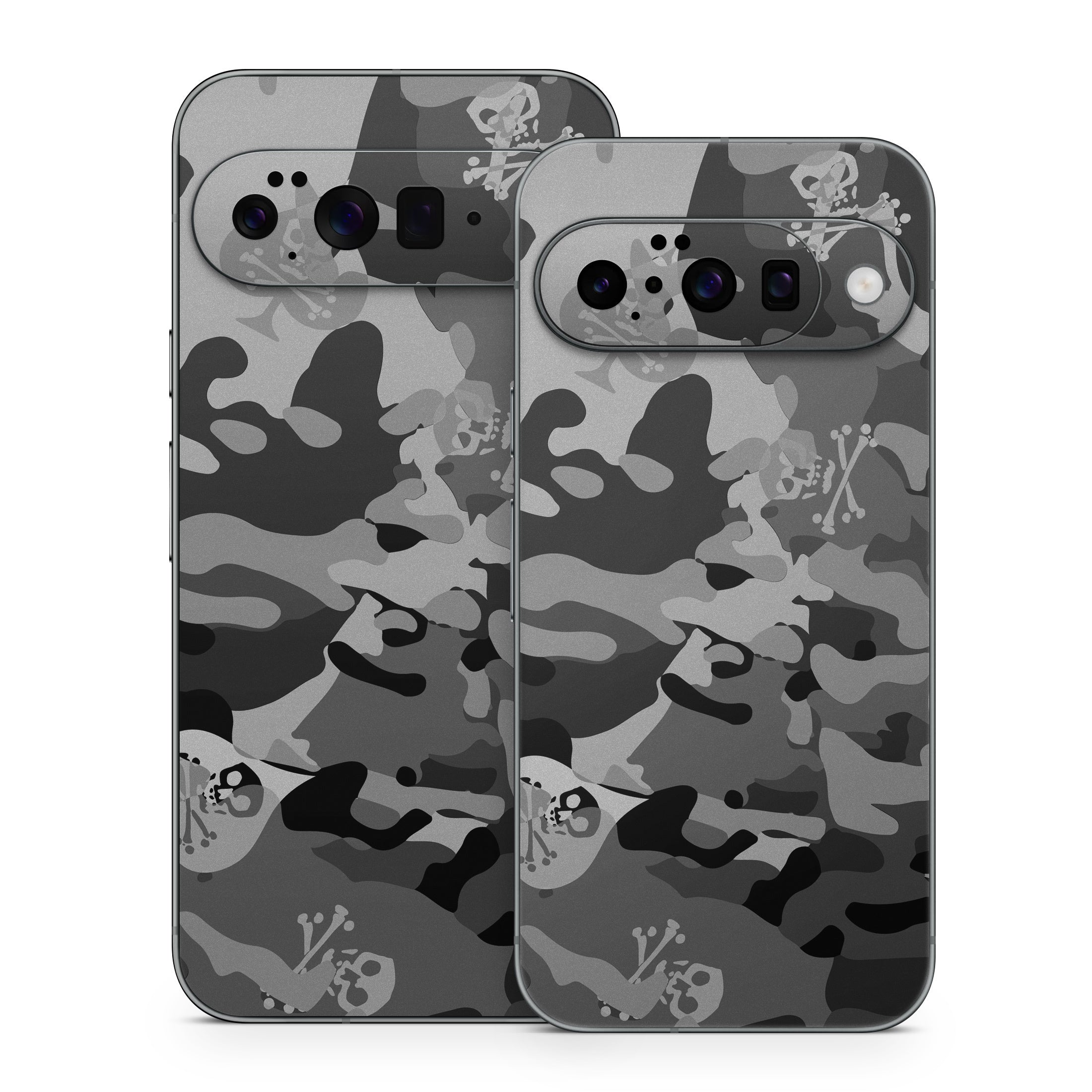 SOFLETE Black Multicam - Google Pixel 10 Skin
