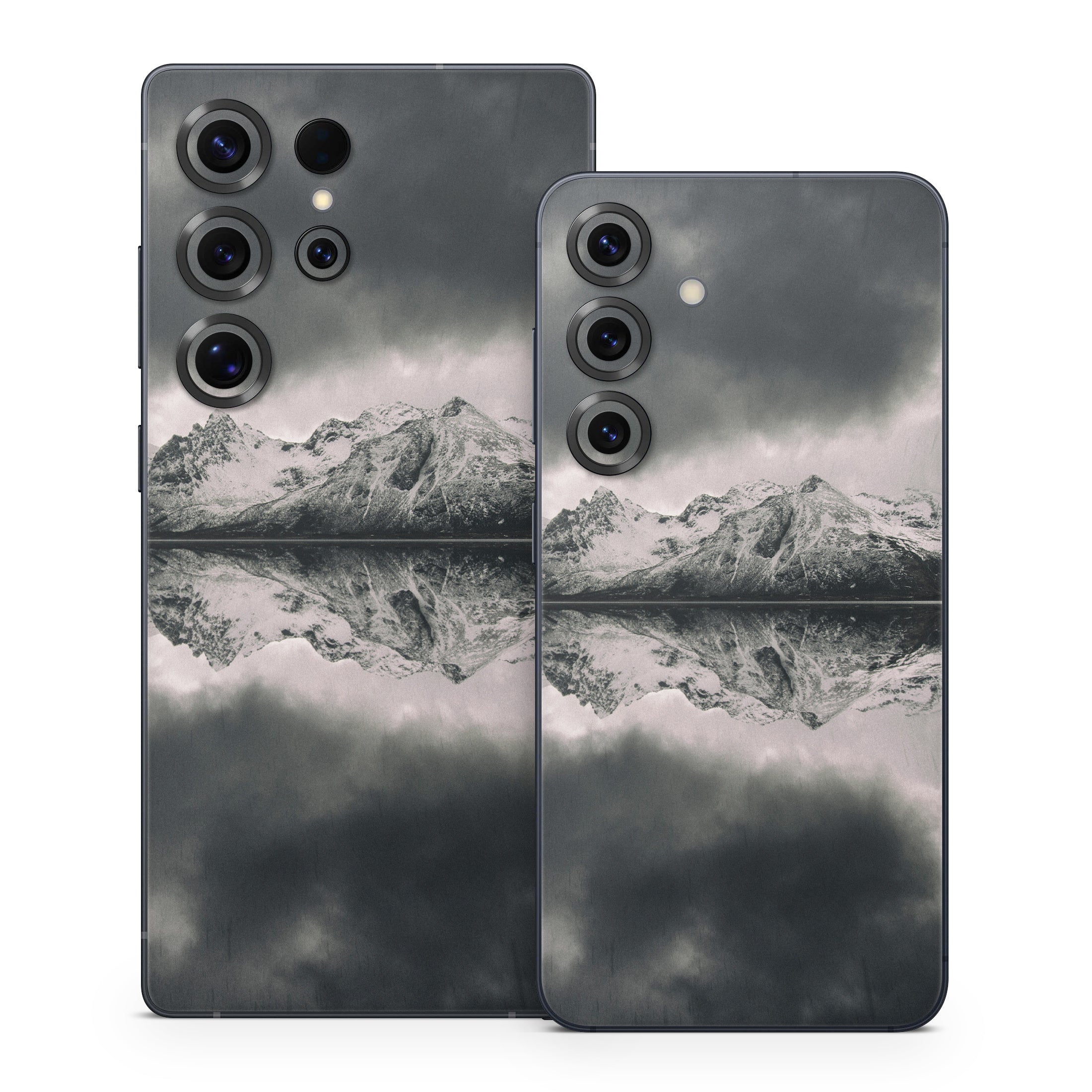 Reflecting Islands - Samsung Galaxy S25 Skin