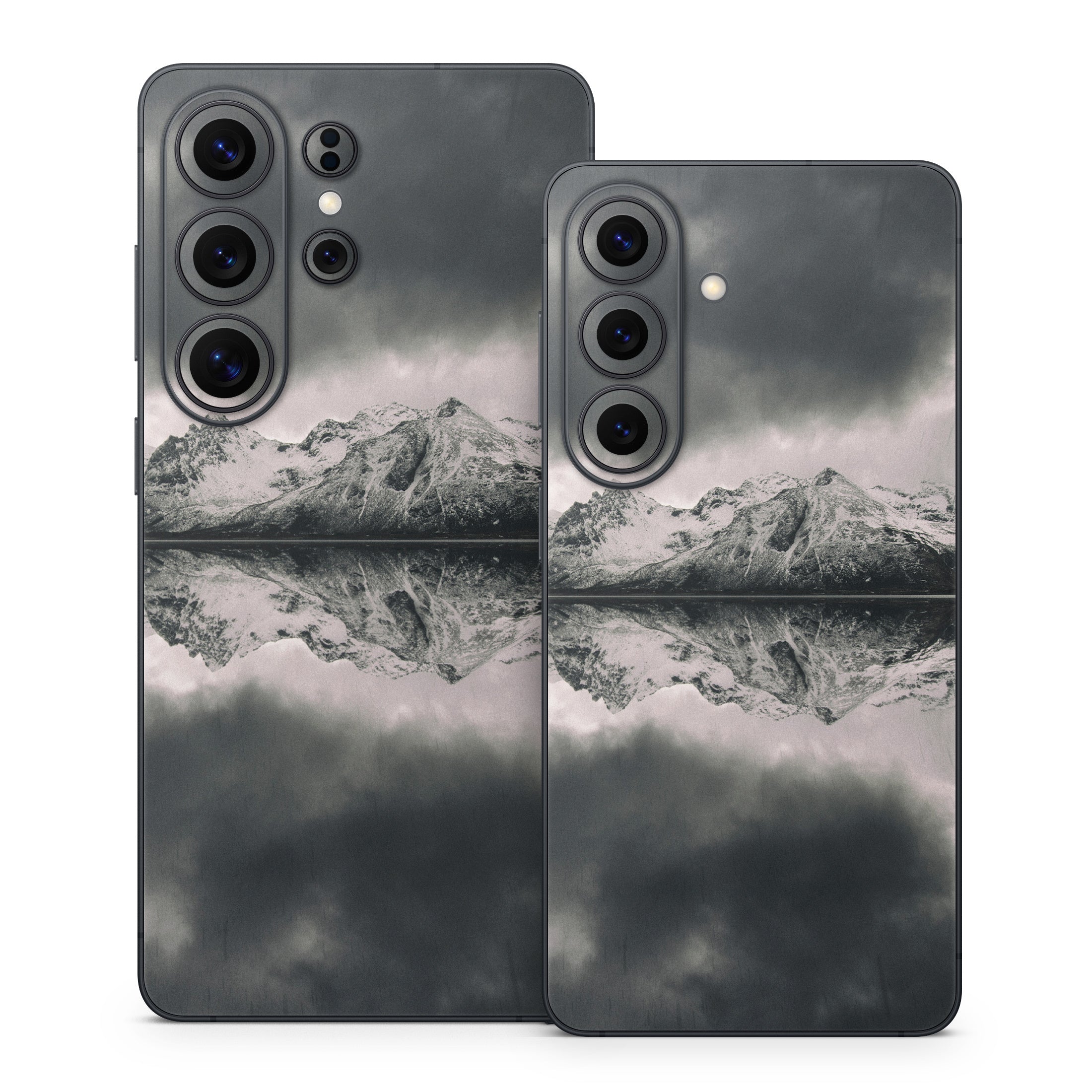 Reflecting Islands - Samsung Galaxy S26 Skin