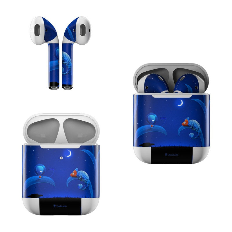 Alien and Chameleon - Apple AirPods Skin