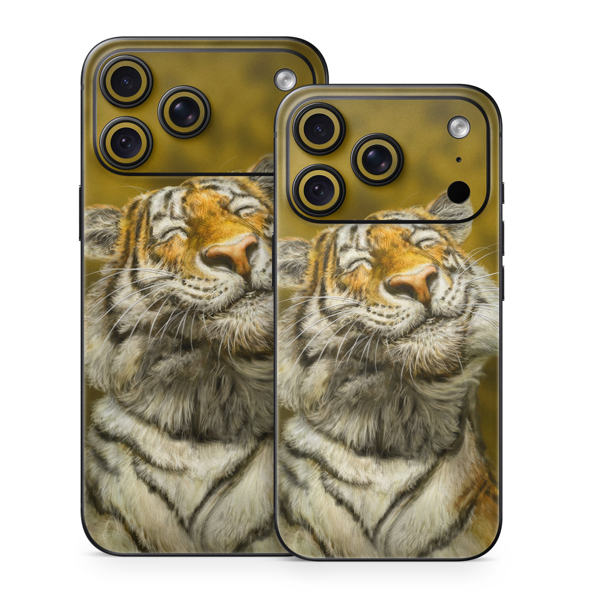 Smiling Tiger - Apple iPhone 18 Skin