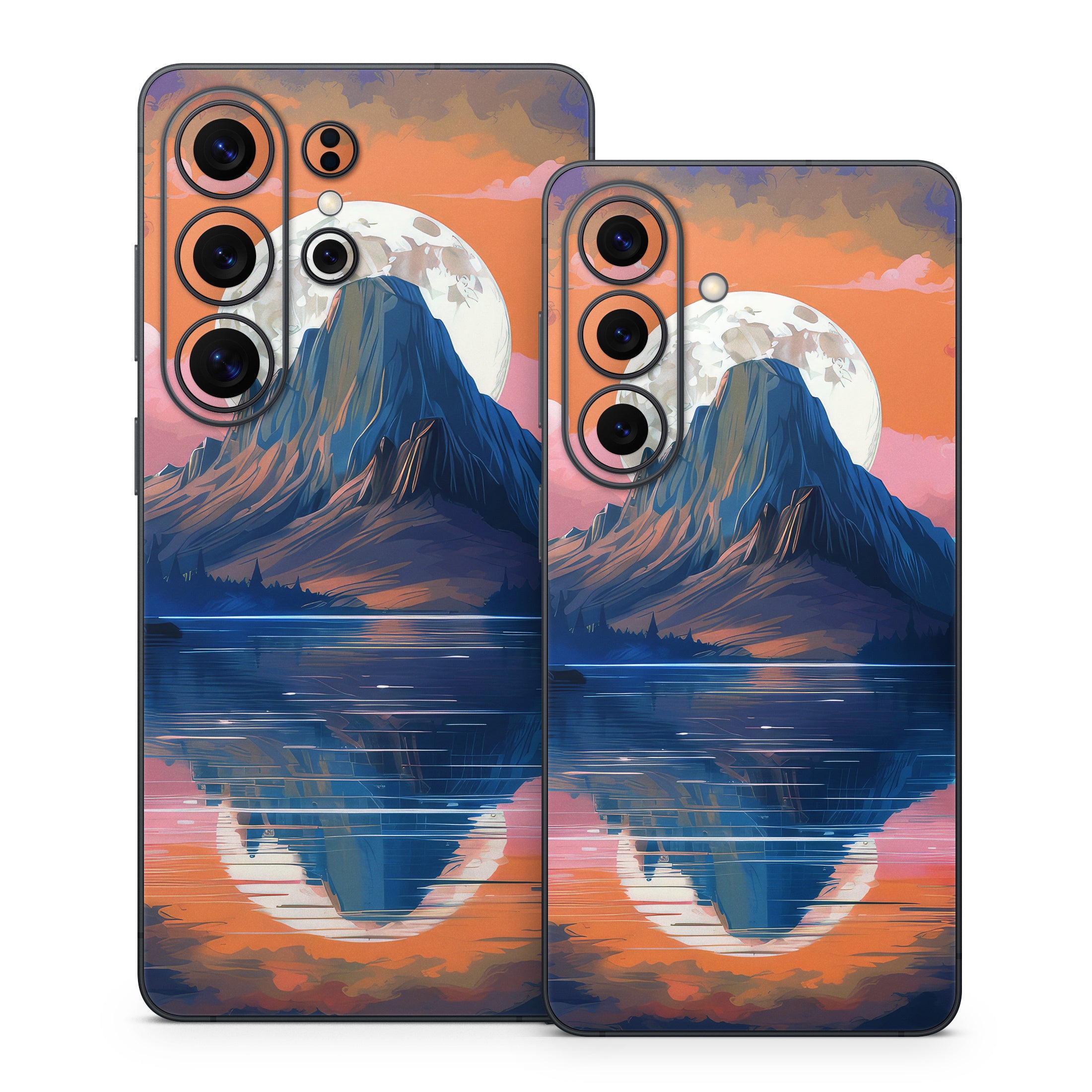 Mountain Moonrise - Samsung Galaxy S26 Skin