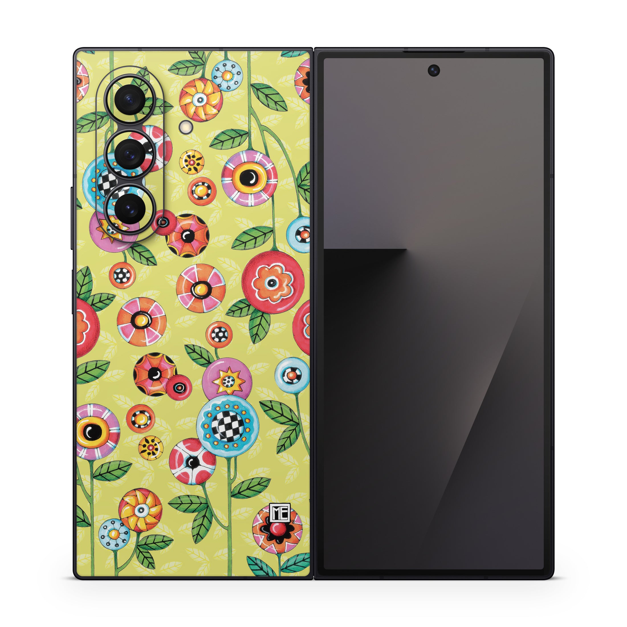 Button Flowers - Samsung Galaxy Z Fold7 Skin