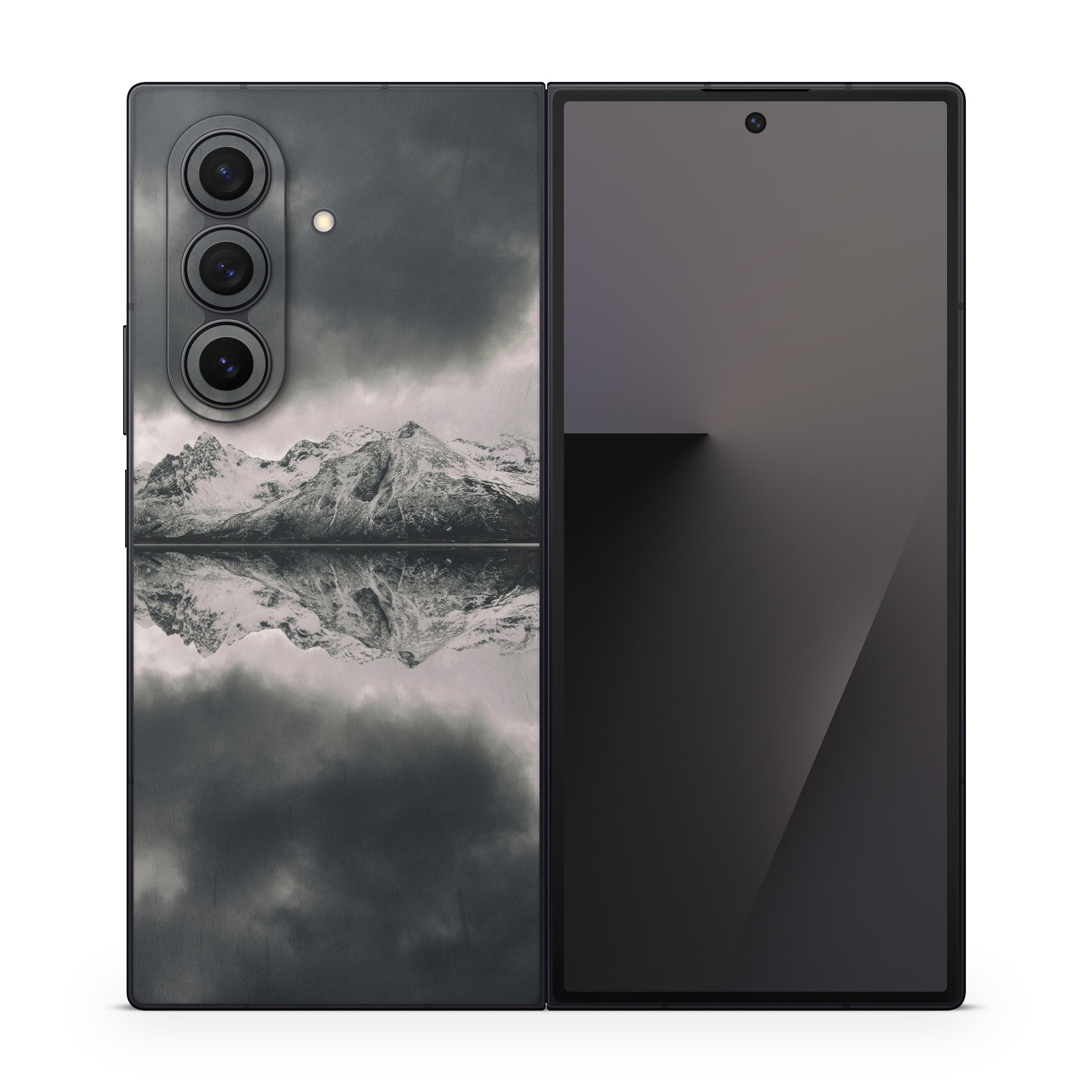 Reflecting Islands - Samsung Galaxy Z Fold7 Skin